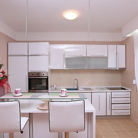 Apartments Aleksandra Подгориця Номер фото